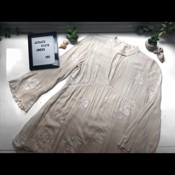 Altar’d State Dress - Picture 1 of 3